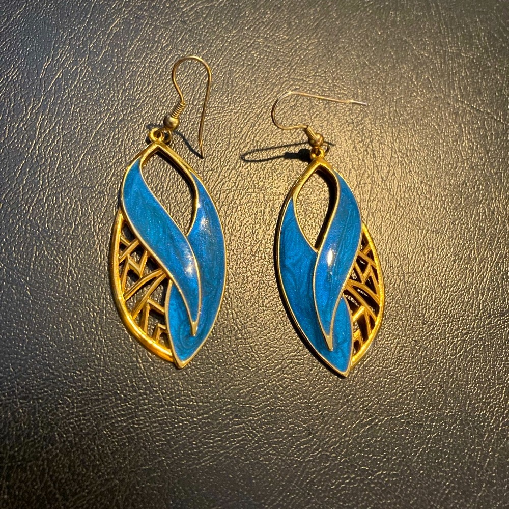 Vintage Berebi Women’s Dangle earrings